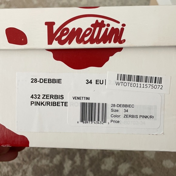 Venettni pink/rose Mary Jane size 34